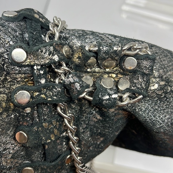 Posse Suede Metallic Drawstring Shoulder Bucket Bag - Picture 11 of 12